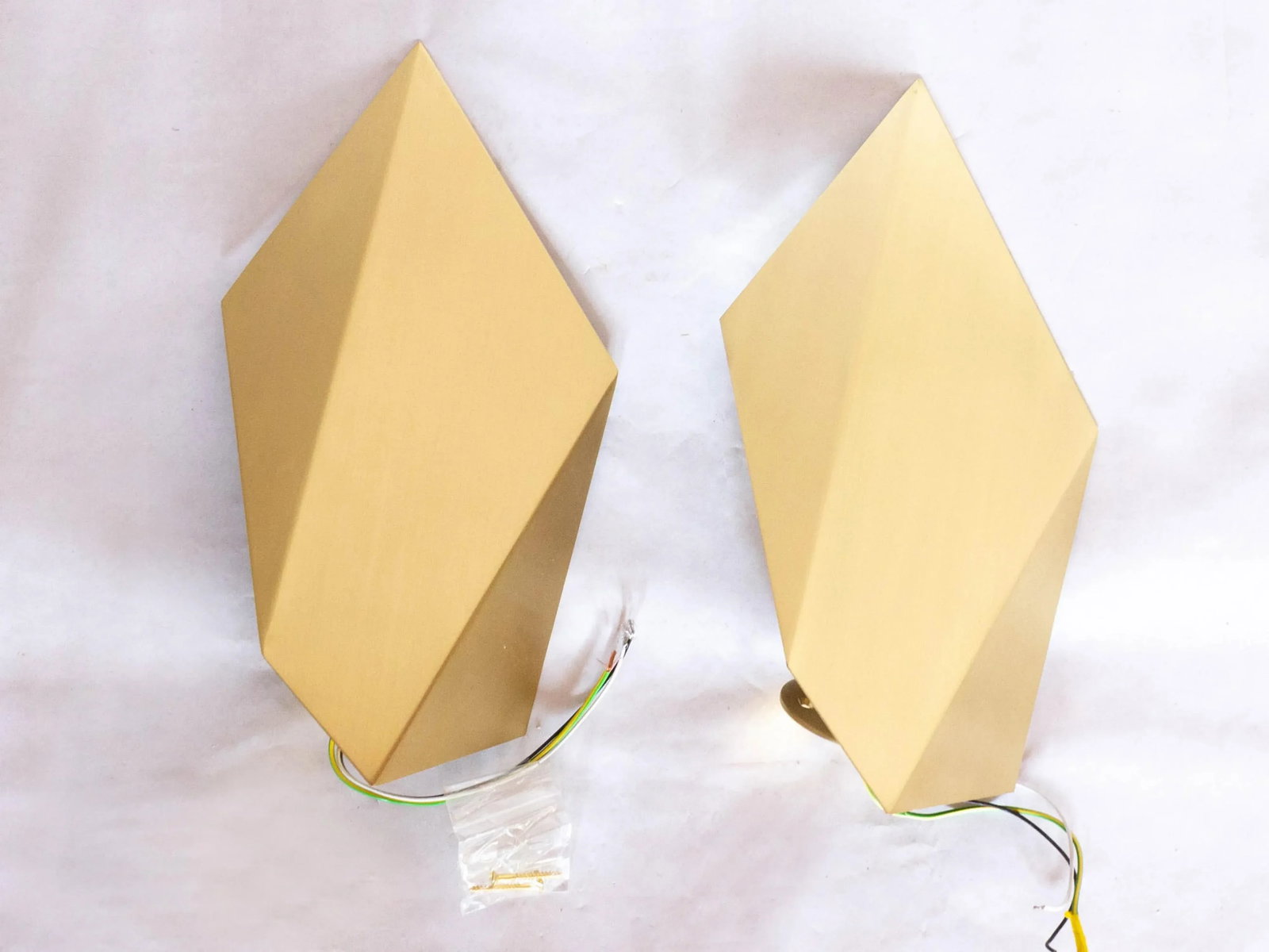 Pair of Contemporary Brass Abstract Folded Sconces - 7