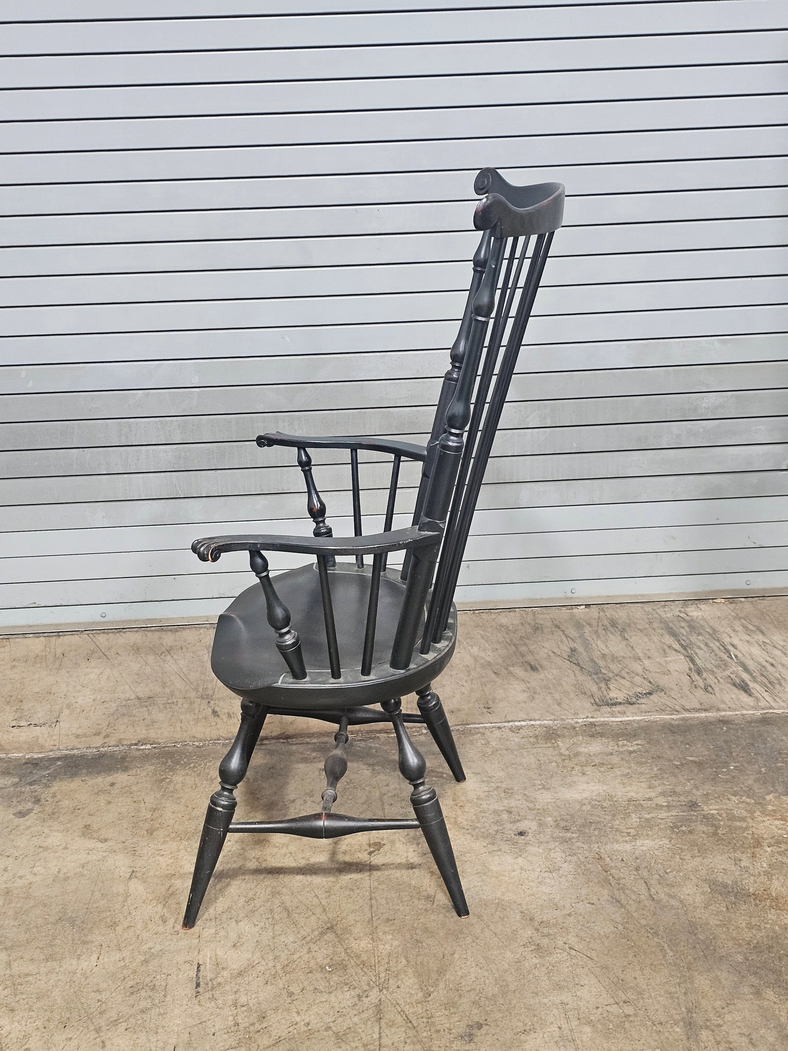 d.r. Dimes Black Fan Back Carved Windsor Arm Chair Bench Made New Hampshire - 8