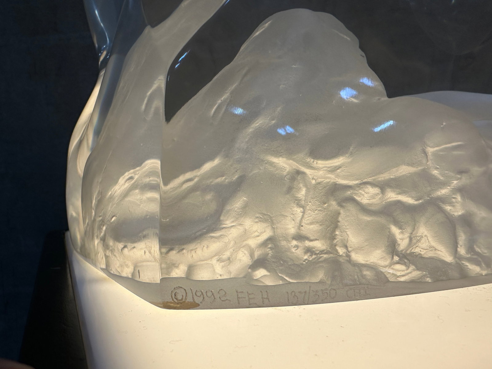 1990s Signed Frederick Hart Acrylic Resin Sculpture Echo of Silence 22" - 9