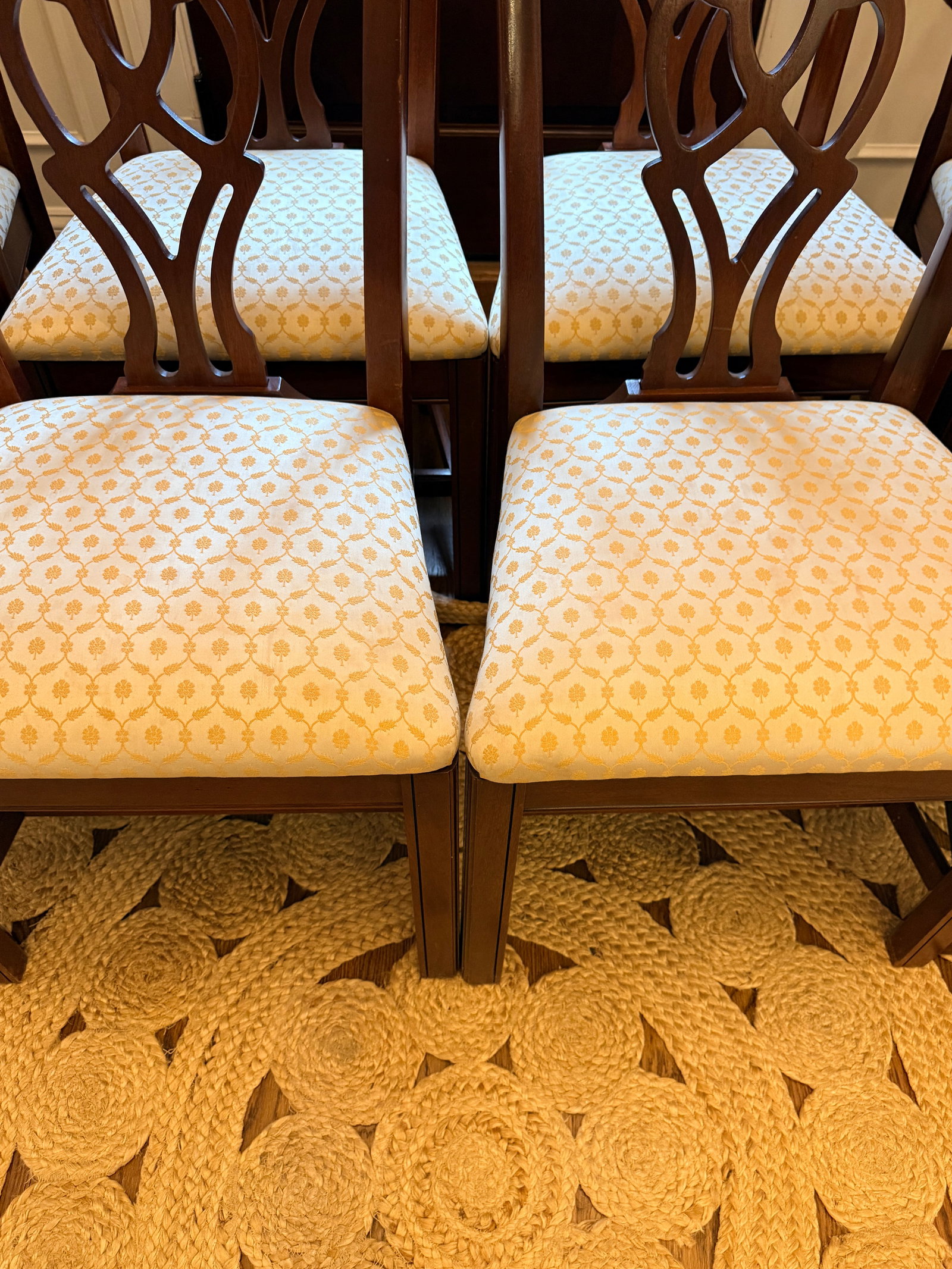 Set of 8 Thomasville Winston Court Chippendale Chairs - 11