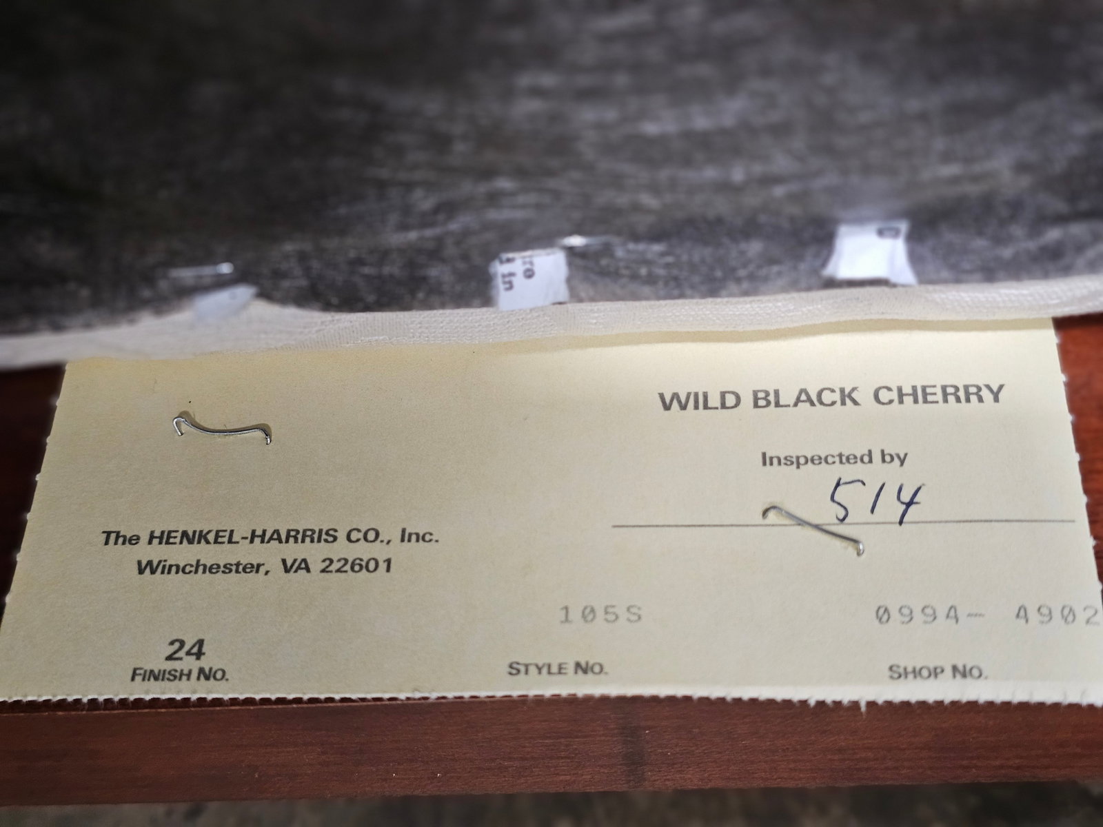 1990s Set of 8 Henkel Harris Black Cherry Dining Room Chairs White Damask Fabric - 15