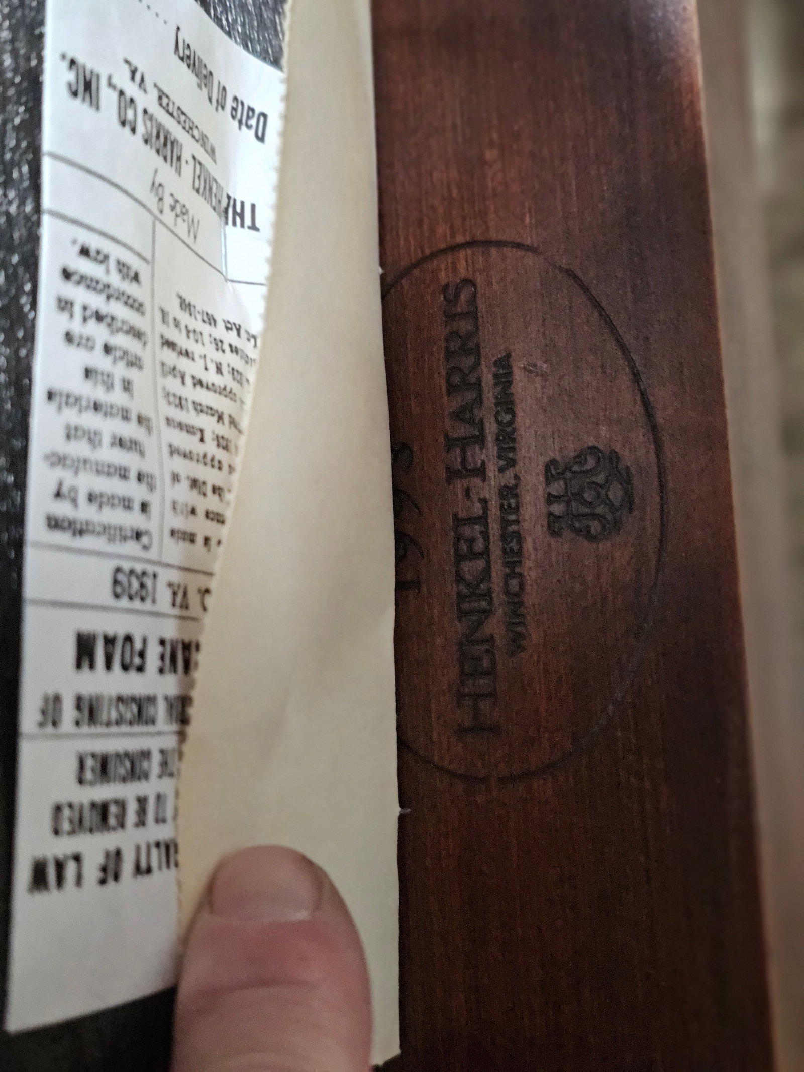 1990s Set of 8 Henkel Harris Black Cherry Dining Room Chairs White Damask Fabric - 16