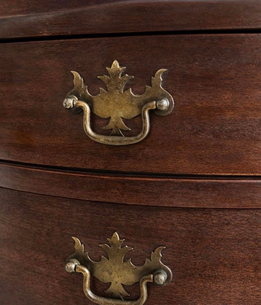 1930s–1940s Northwestern Furniture Co. Mahogany Serpentine Secretary Bookcase Desk - 12