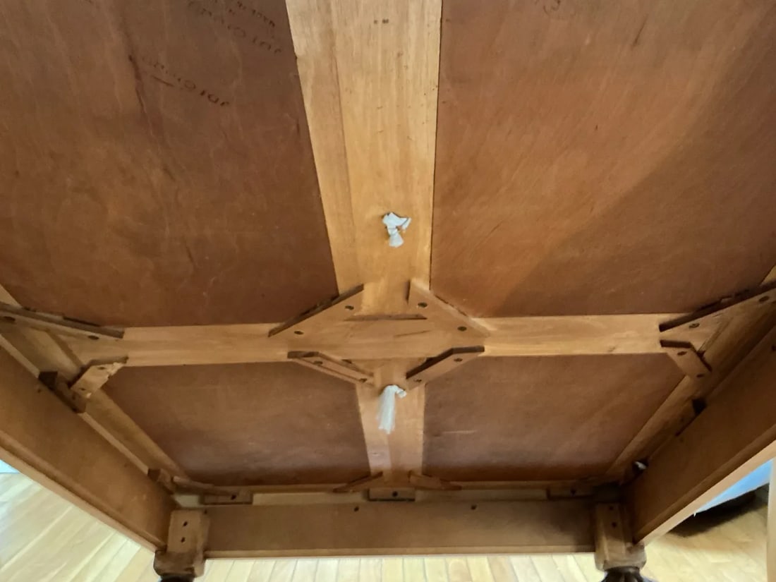 Vintage Indonesian Hand-Carved Wood Coffee Table With Floral Cross Motif - 11