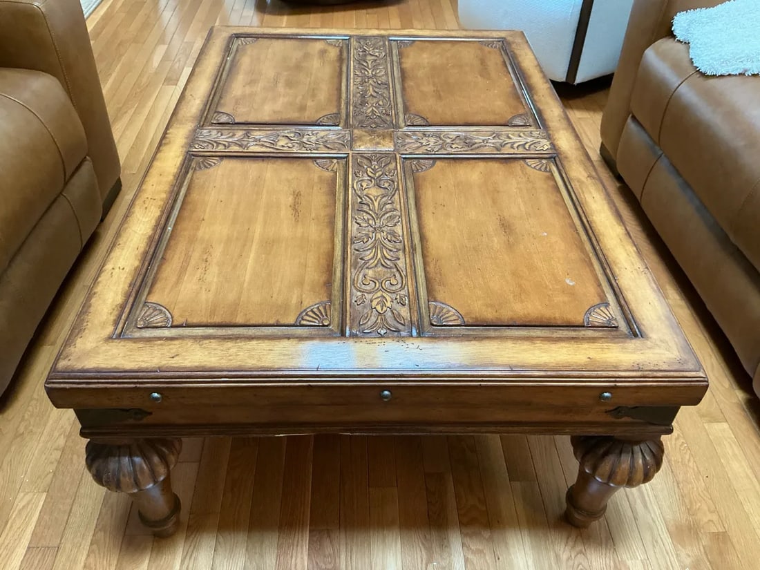 Vintage Indonesian Hand-Carved Wood Coffee Table With Floral Cross Motif - 9
