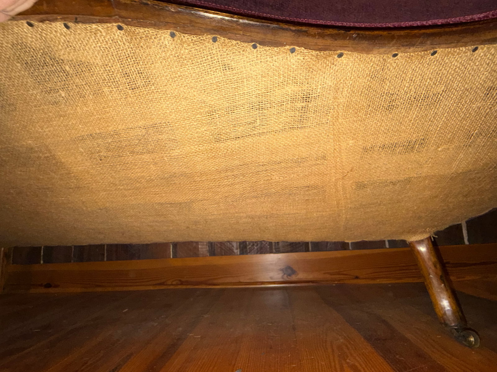 Antique Victorian Carved Walnut Chaise Lounge "Fainting Couch" With Hand-Beaded Floral Upholster - 6