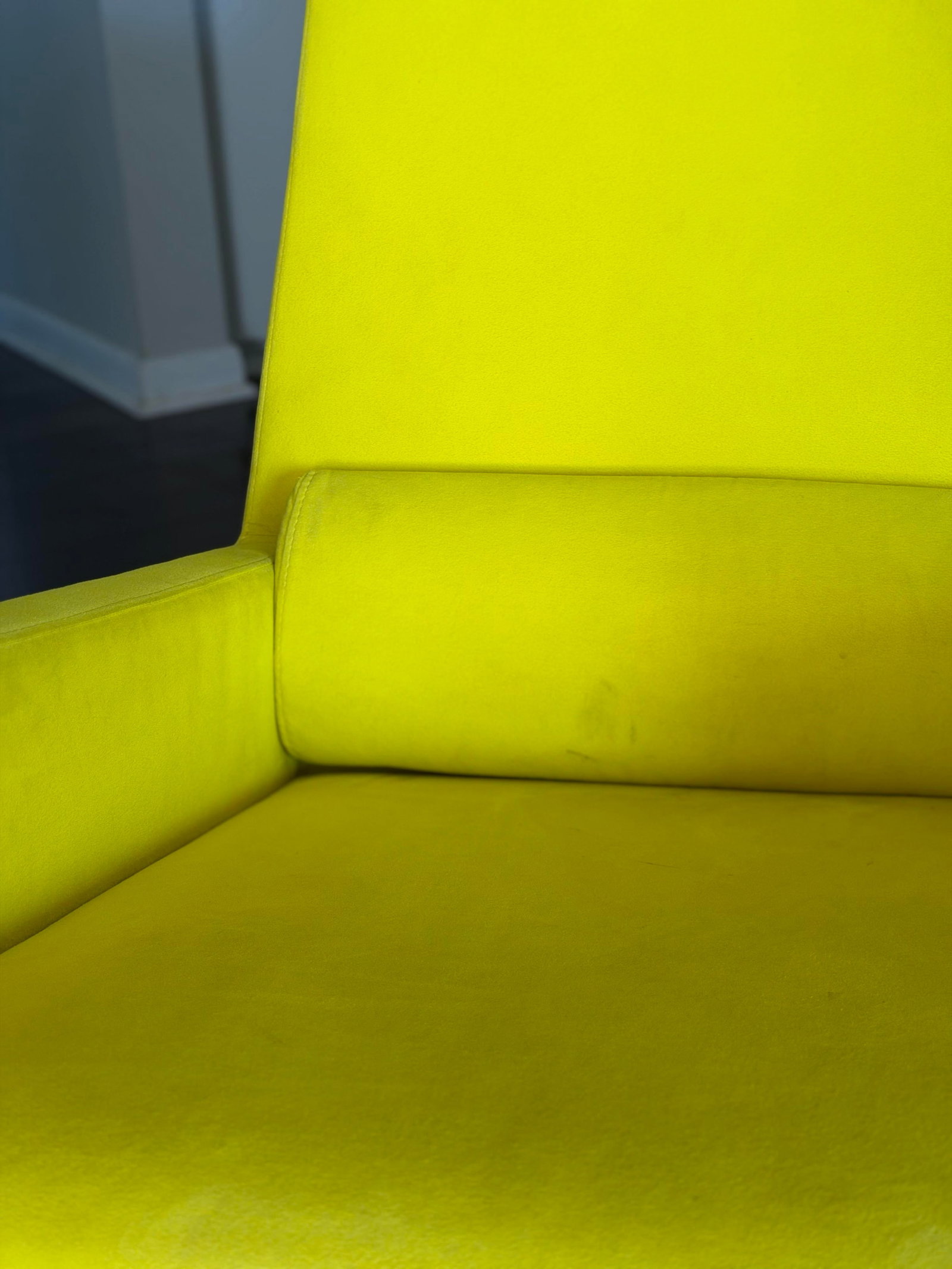 Late 20th Century Ligne Roset Bold Yellow Chartreuse Microfiber Suede Lounge Chair, Made in France - 10