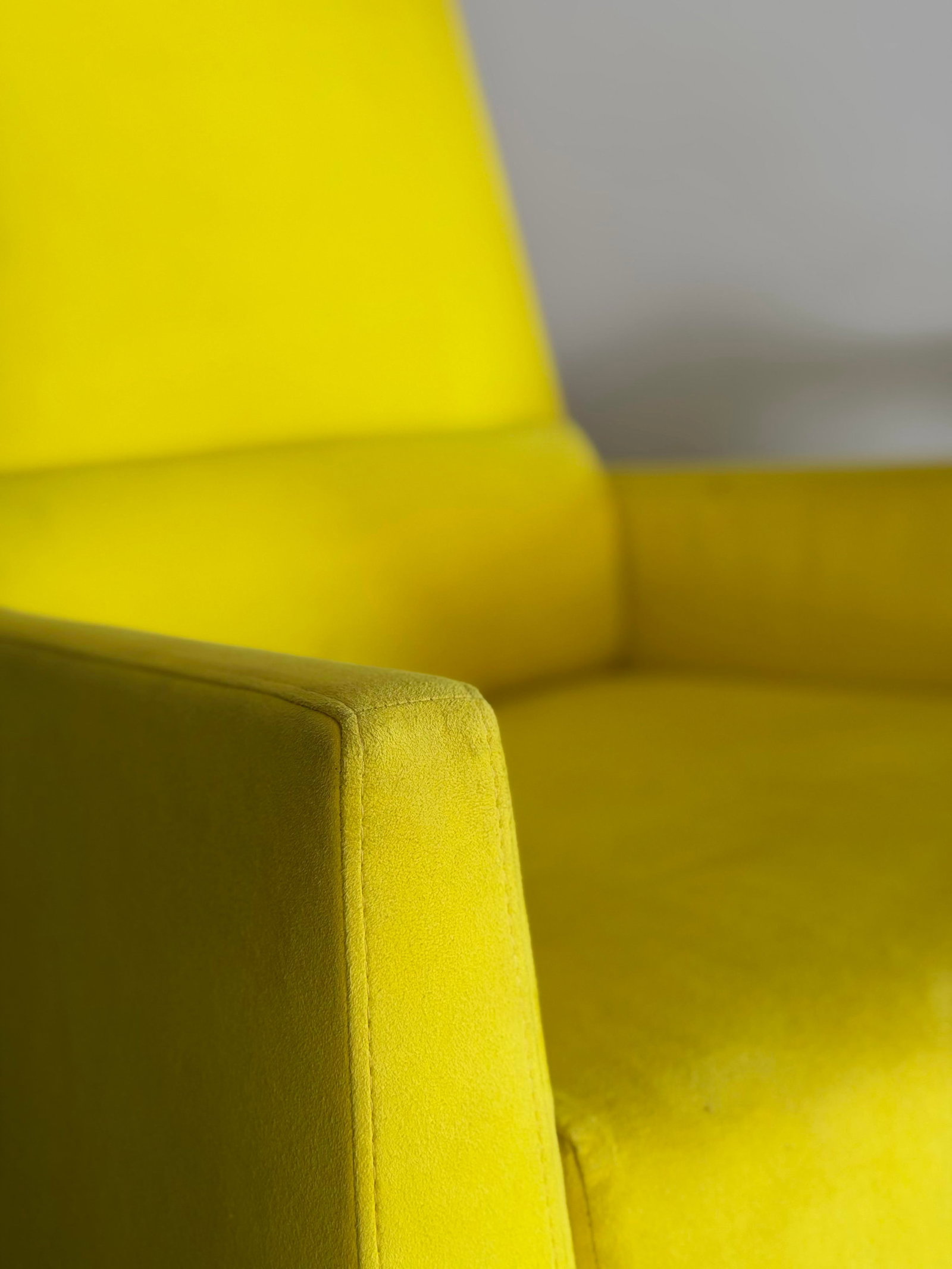 Late 20th Century Ligne Roset Bold Yellow Chartreuse Microfiber Suede Lounge Chair, Made in France - 12
