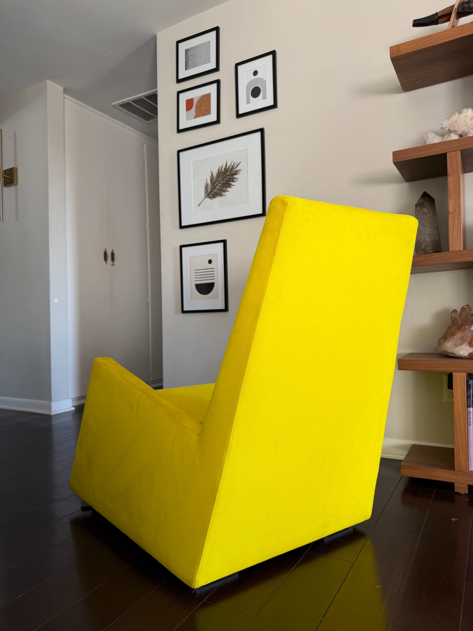 Late 20th Century Ligne Roset Bold Yellow Chartreuse Microfiber Suede Lounge Chair, Made in France - 5