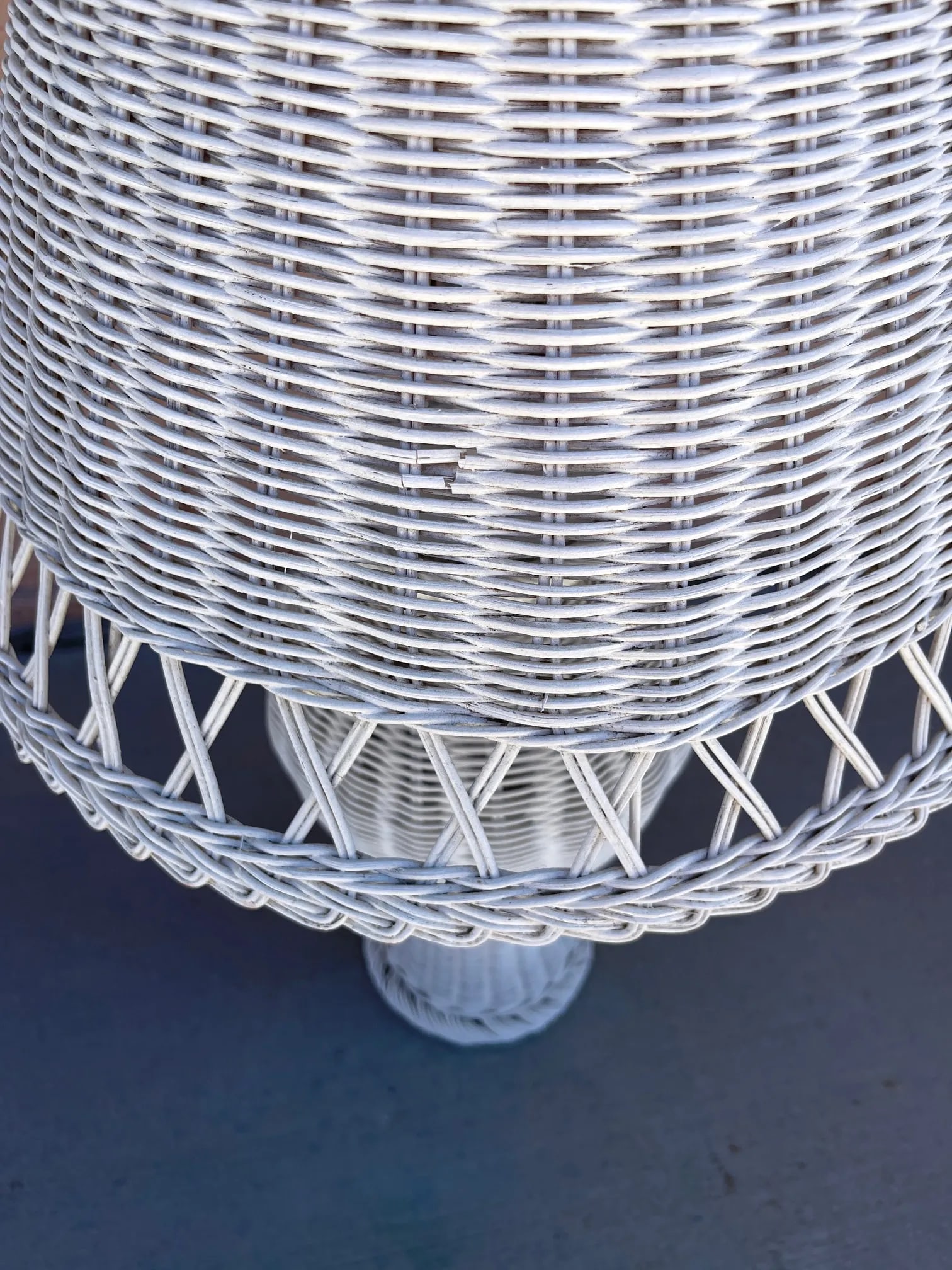 Vintage Boho Shabby Chic White Wicker Table Lamp With Shade - 6