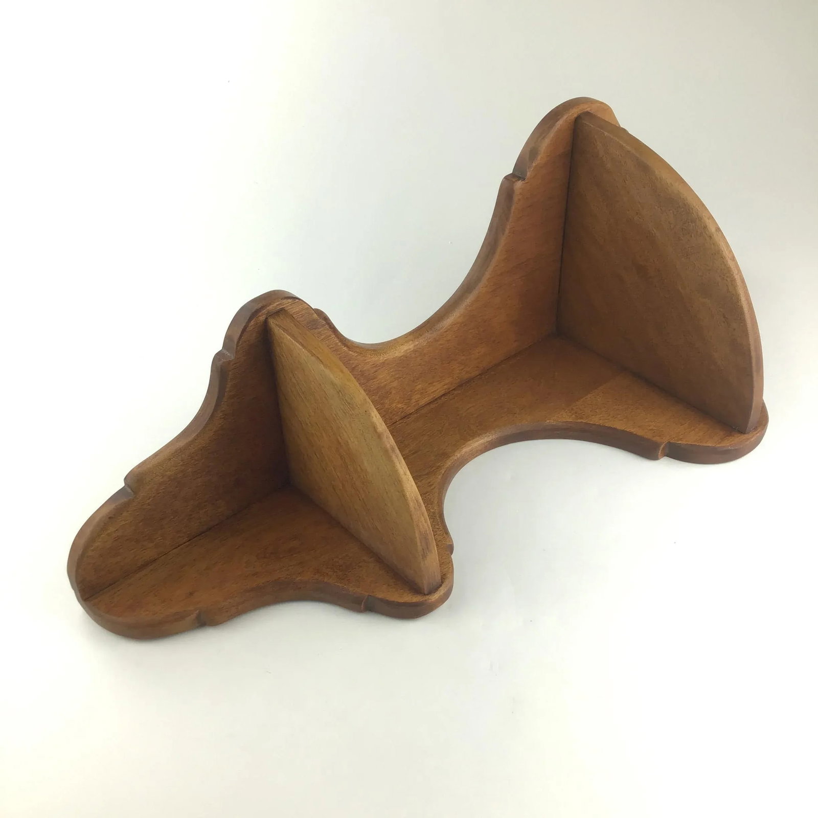 1960's Cushman Maple Corner Curio Shelf - 7