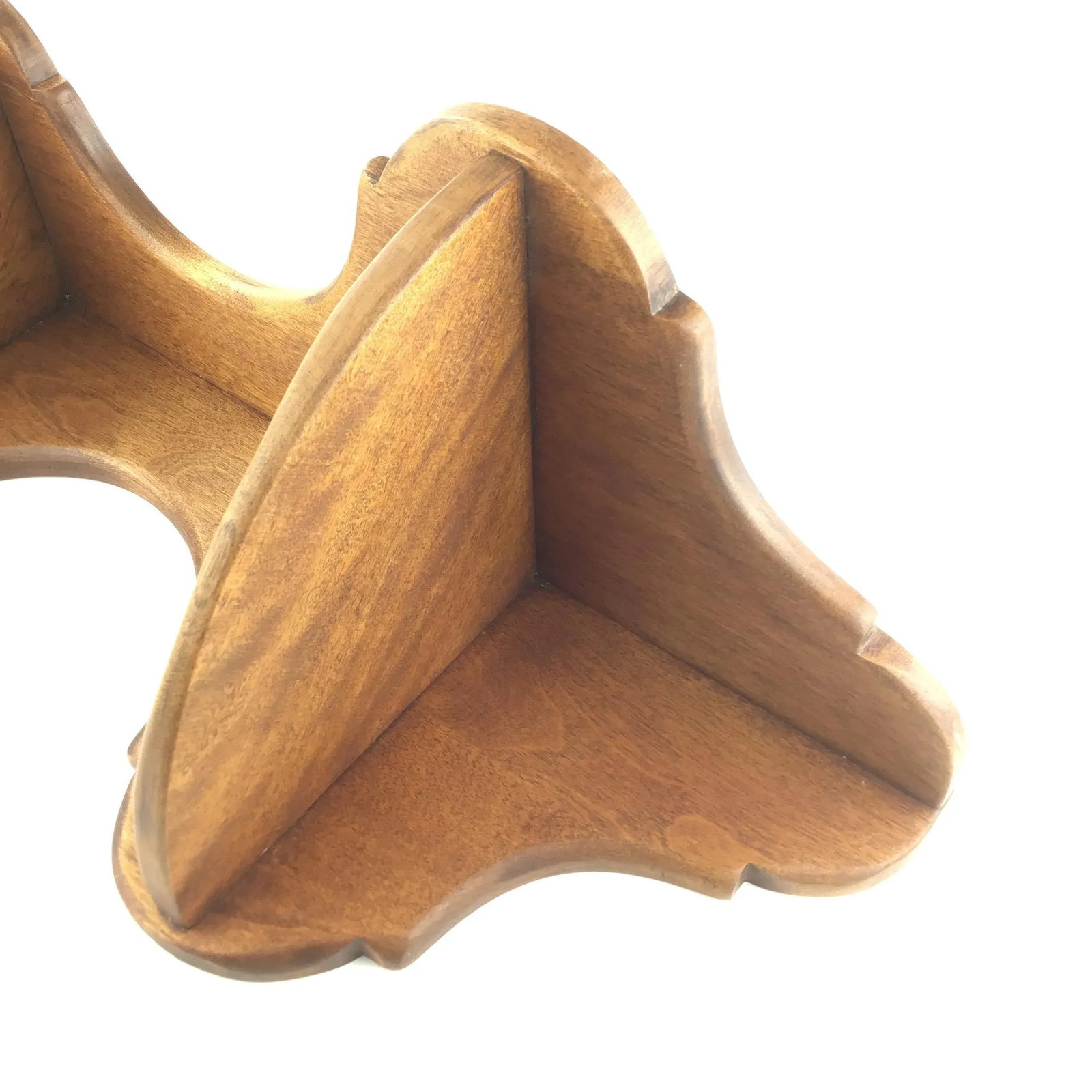 1960's Cushman Maple Corner Curio Shelf - 9