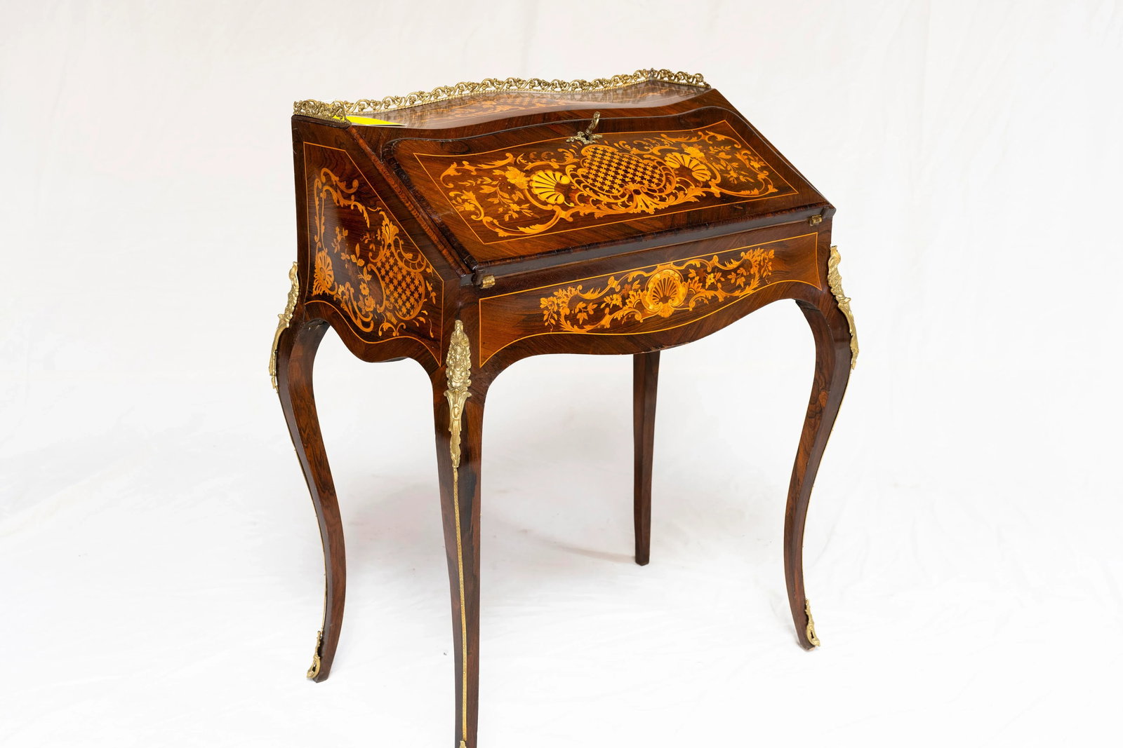 18th Century Louis XV Period Marquetry Desk - 10
