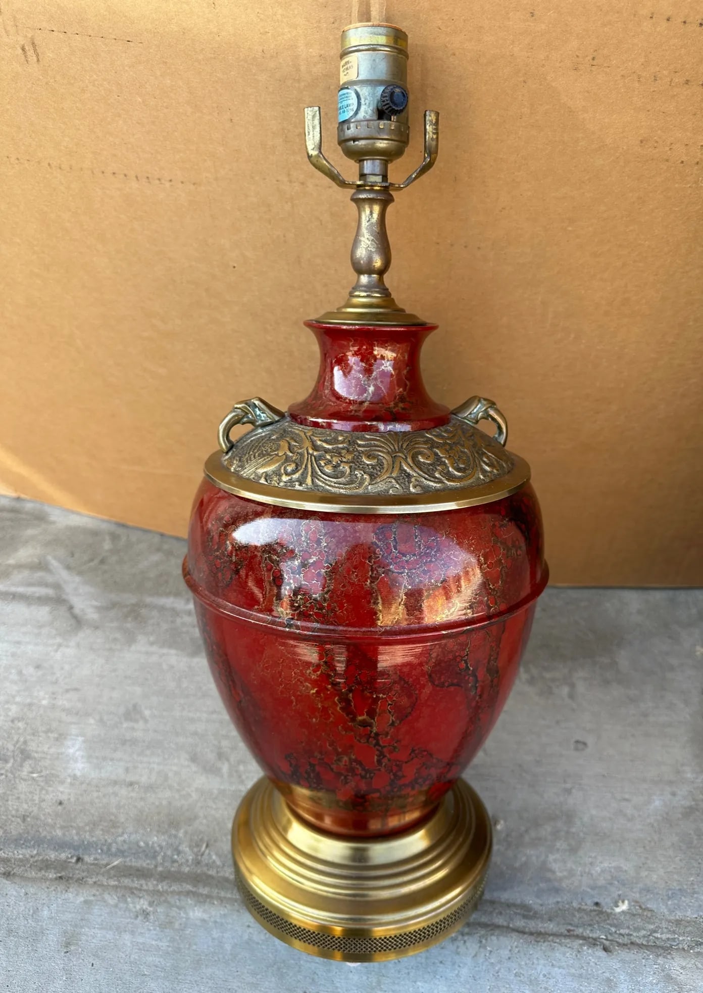 Vintage Mark Thomas Brass Urn Table Lamp - 9