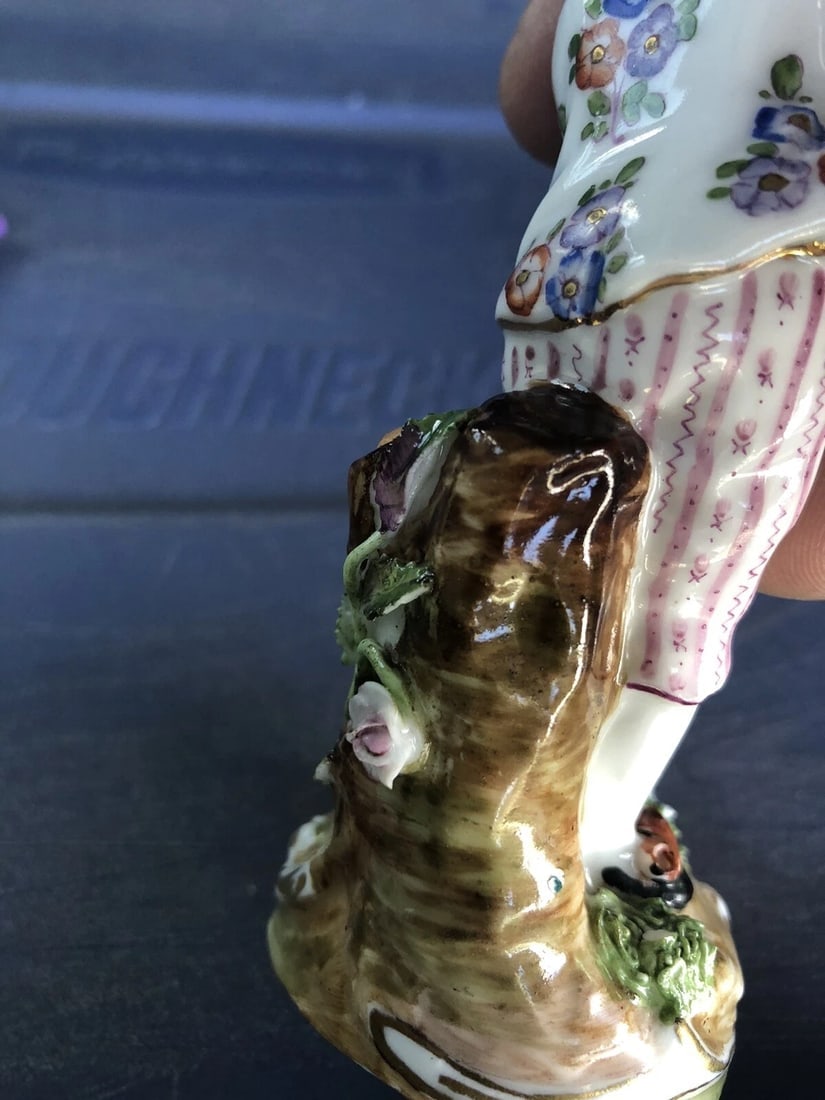 meissen porcelain figure - 7