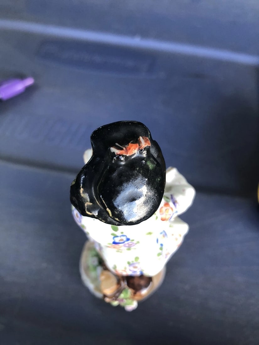 meissen porcelain figure - 8