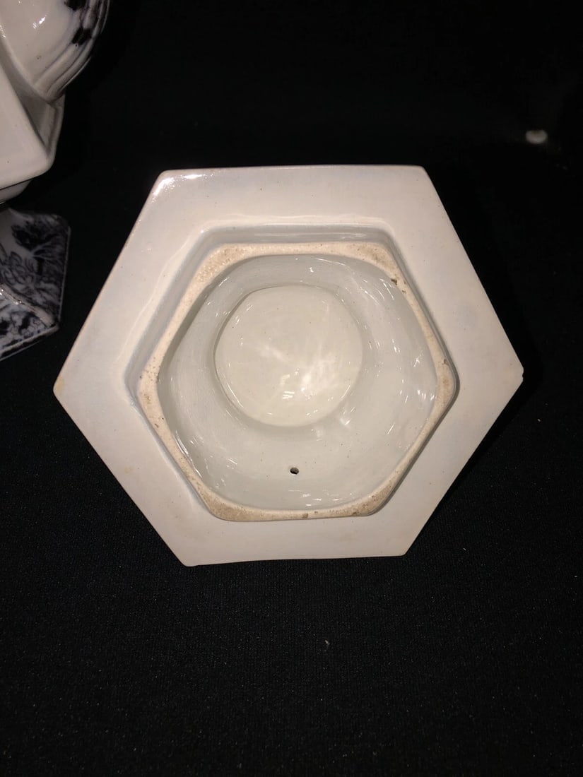 Hong Mulberry Cockscomb Teapot - 4