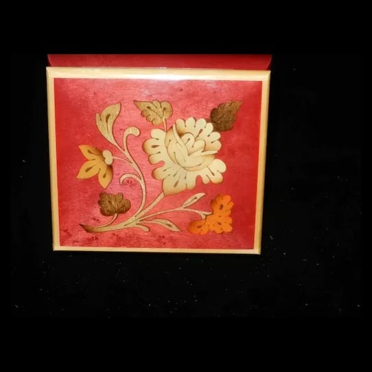 Vintage Sorrento Italy Reuge Inlaid Music Box (1 of 8)