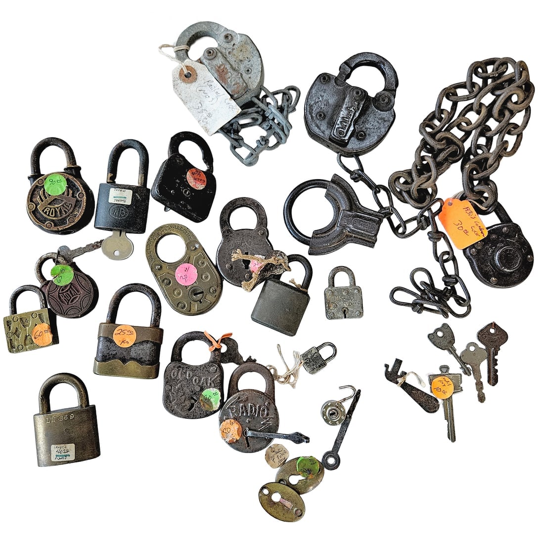 Pair of Jared Old English Admirality Brass Lever Padlocks (1 of 17)