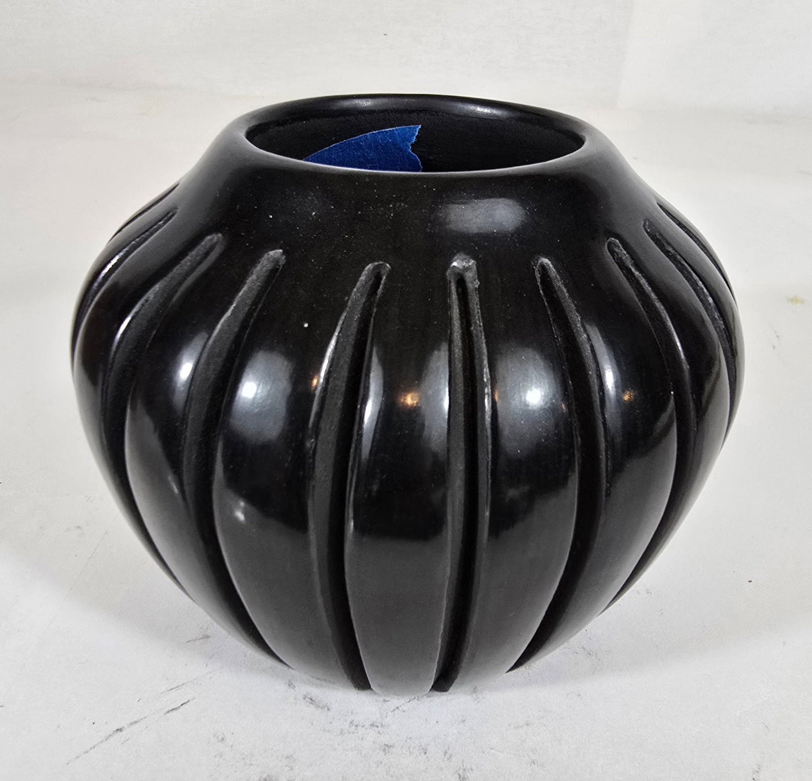 Santa Clara signed pottery jar - 2