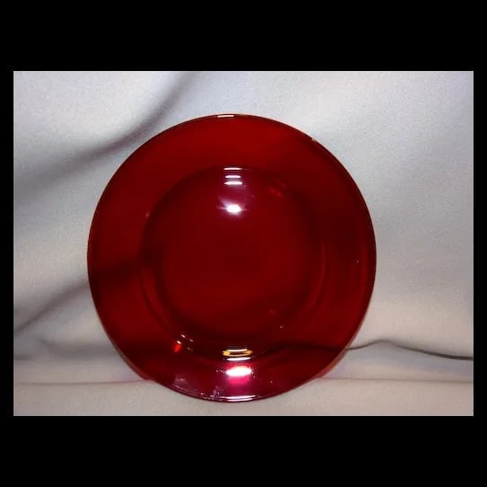 Royal Ruby ARCOROC No. 32 8?? Plates - 4