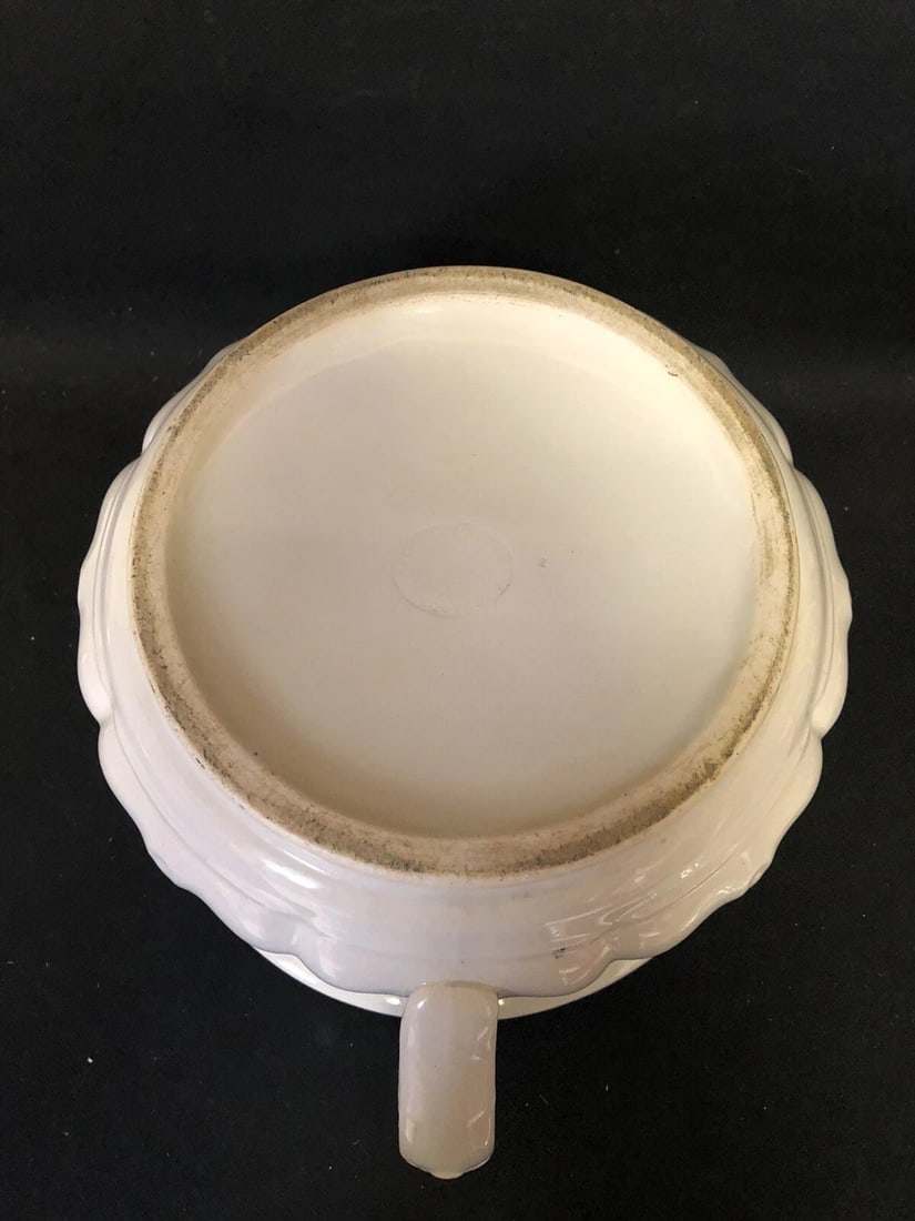 presidents shape ironstone chamber pot w/ lid - 3