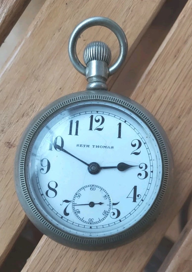 Large Pocket Watch Seth Thomas Train Image On Back Parts: Great looking piece in very good condition. Not working. Wear to image. Big heavy watch. CONFIDENCE AS ALL ITEMS ARE GUARANTEED TO BE AS DESCRIBED OR RETURN FOR A FULL REFUND MINUS SHIPPING.SELLING QU
