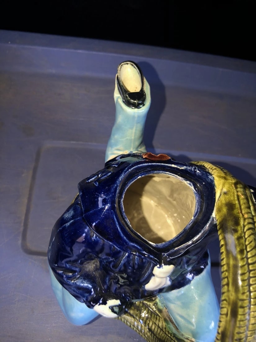 isle of man majolica teapot - 5