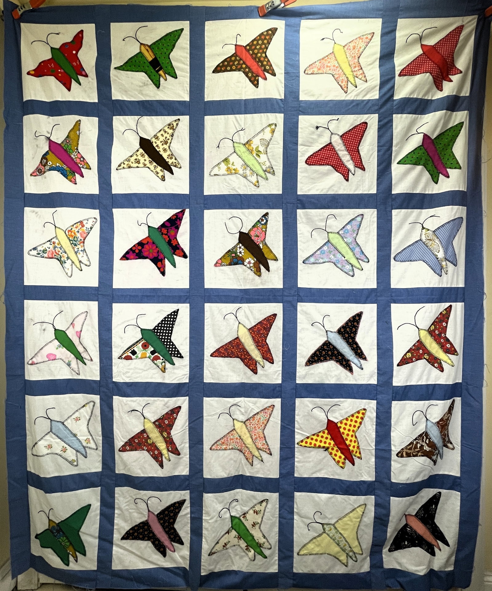 Handmade Butterfly Quilt Top 91 x 76 (1 of 8)