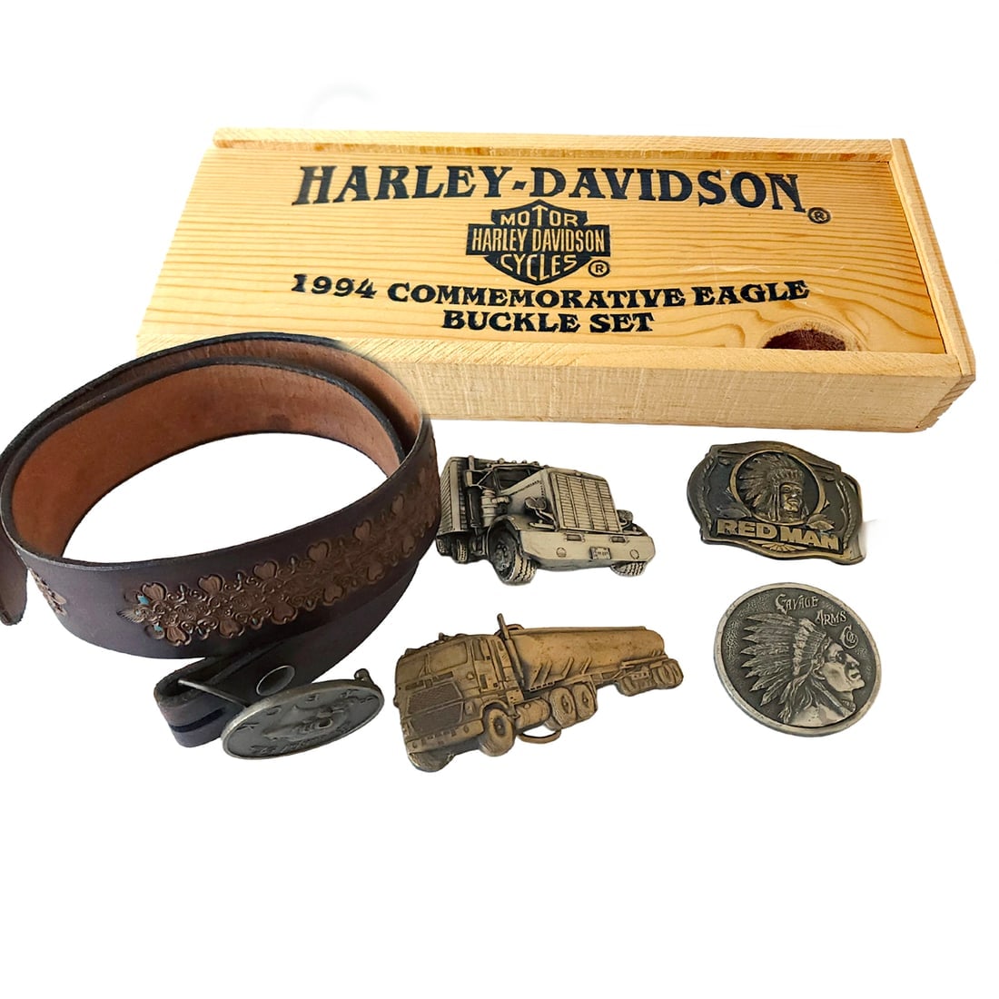 Harley Davidson Redman and More Brass and Pewter Belt Buckles: Title: Harley Davidson Redman and More Brass and Pewter Belt Buckles Description: Brass and Pewter Belt Buckles Harley-Davidson Baron Limited Edition 1994 Commemorative Eagle Buckle Set of 3 NOS Limit