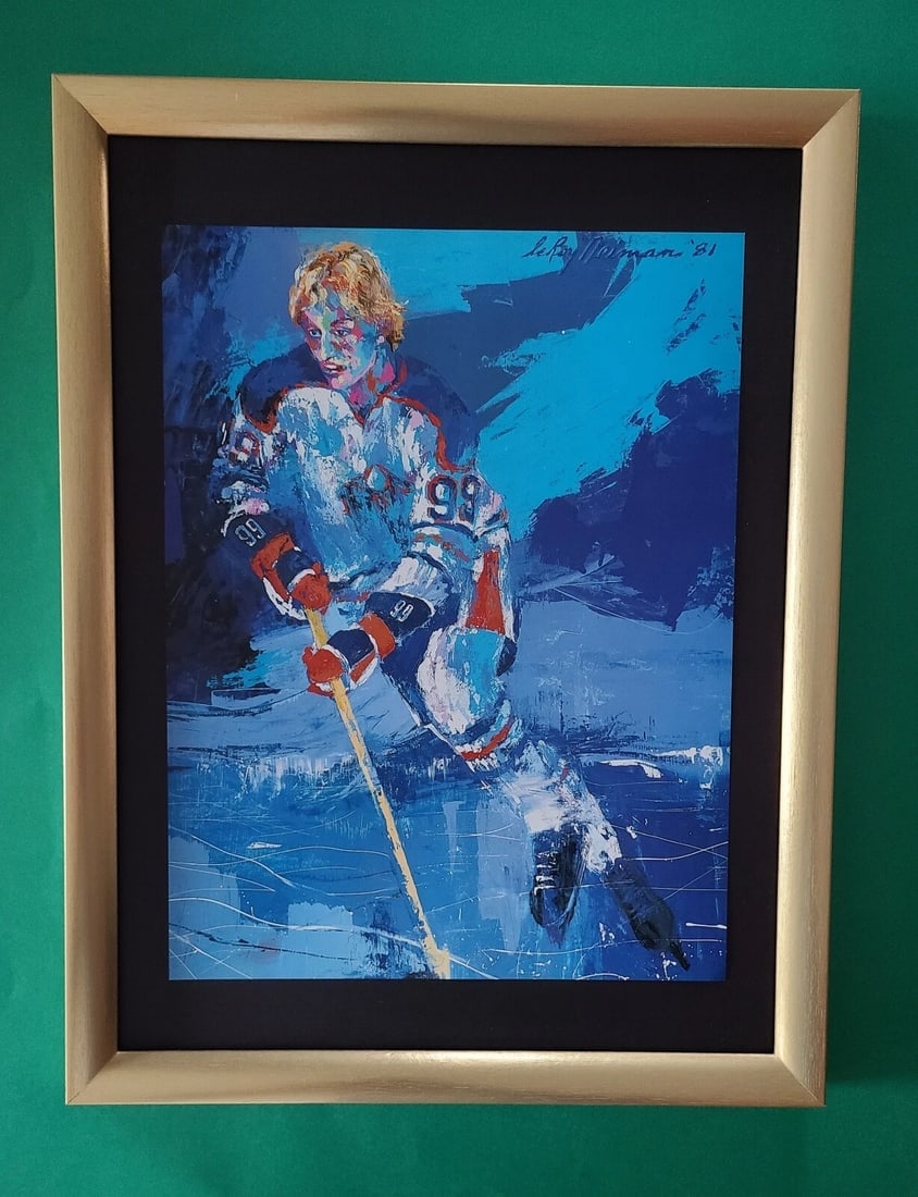 LeRoy Neiman WAYNE GRETZKY HOCKEY Signed Pop Art Mounted & Framed New 16x12 W: Beautiful and Scarce Original 1981 Print Leroy Neiman " WAYNE GRETZKY " Signed on the Plate This piece is mounted on a 16 x 12 in. black acid free premium black board. Framed covers an area of