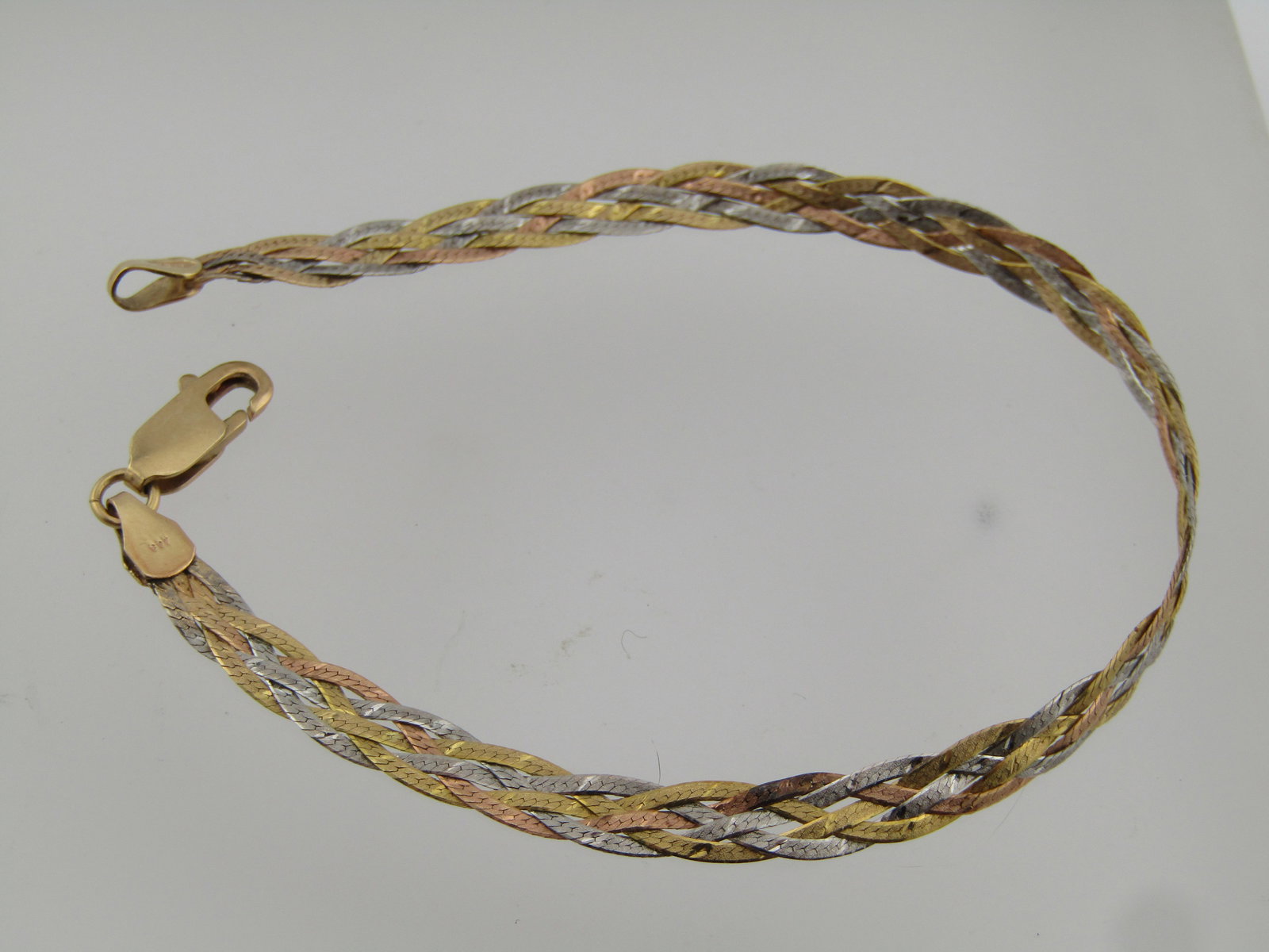 Vintage 14kt Tri Color Herringbone Bracelet . Triple Strand, 7", 1980's-1990's - 3