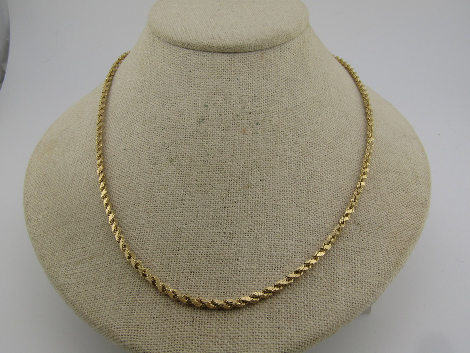 Vintage 14kt 3mm Rope Chain Necklace , 6.50 Grams, 20", Signed, Unisex, 1980's. - 2