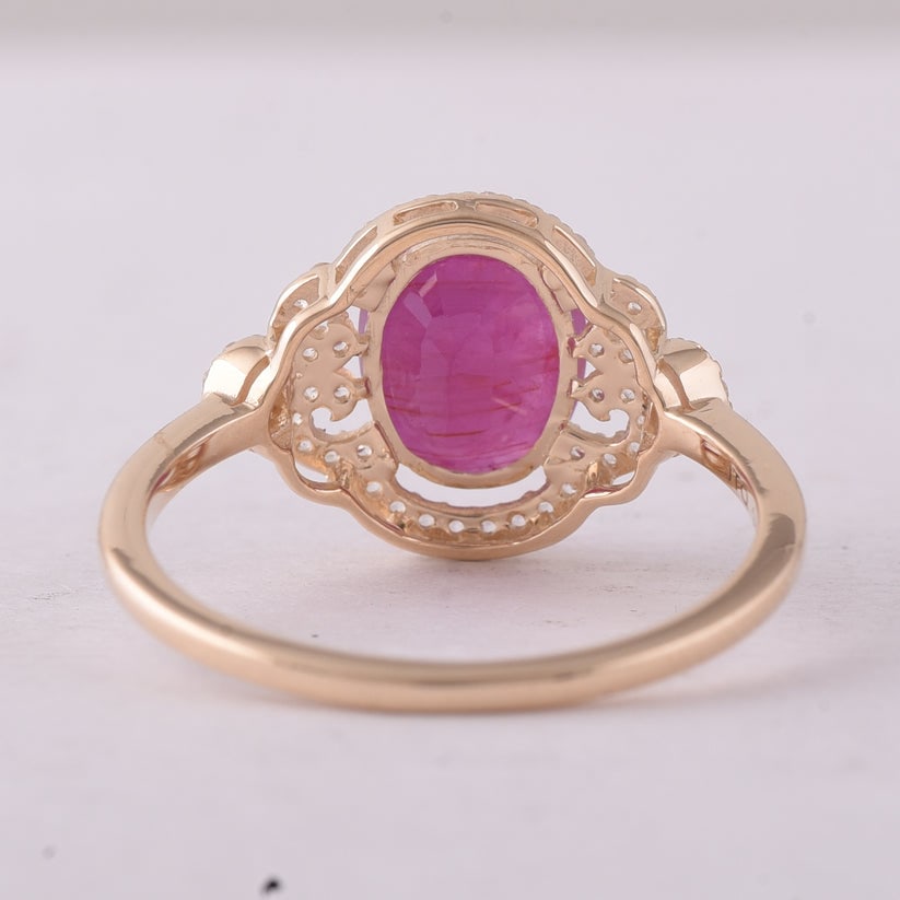 2.50 Ct Oval Ruby 9K Gold Ring - 2