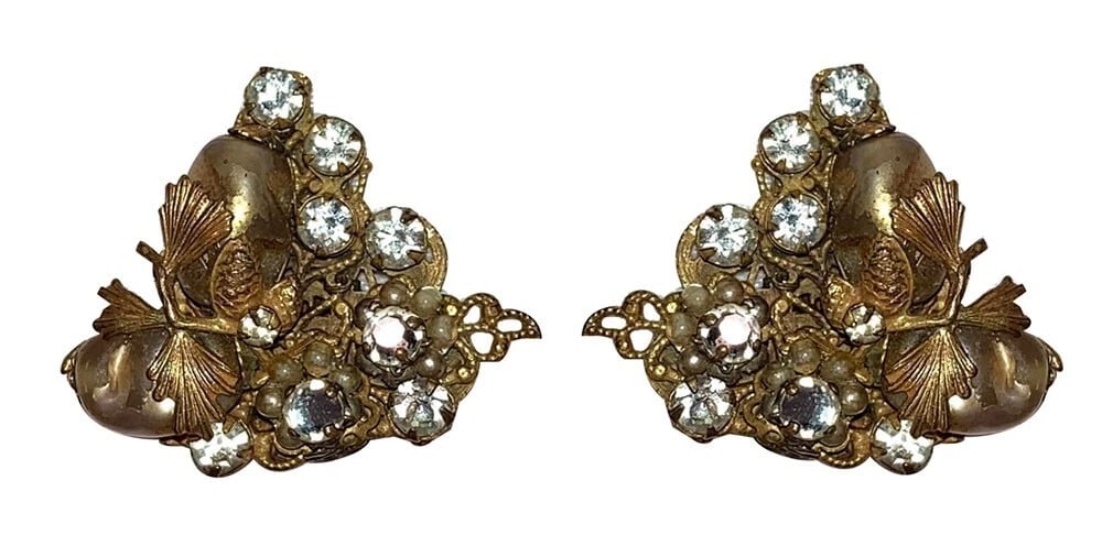 Robert Brass Filigree Rhinesteone and Simulated Baroque Pearl Earrings (1 of 6)