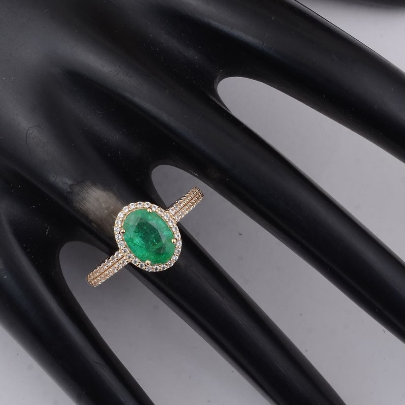 1.54 Ct Oval Emerald 9K Gold Ring - 2