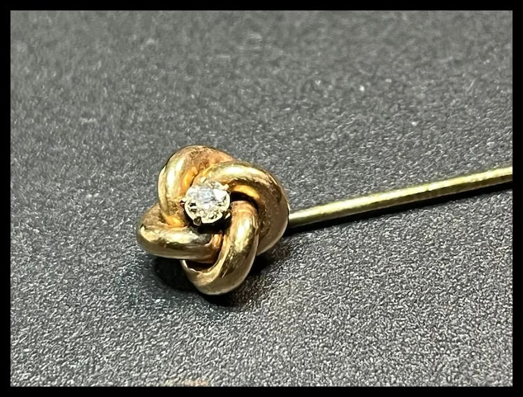 Vintage 10k Gold and Diamond Eternity Stickpin - 3