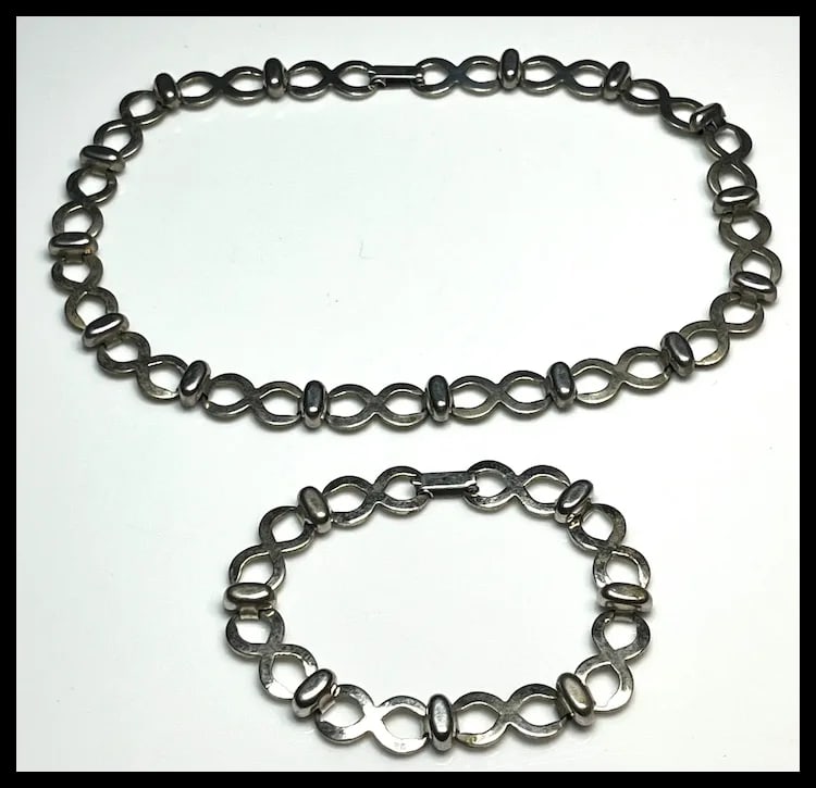 Vintage Dufoe Figure Eight, Eternity, Necklace and Bracelet Set - 2