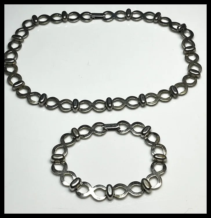 Vintage Dufoe Figure Eight, Eternity, Necklace and Bracelet Set - 4