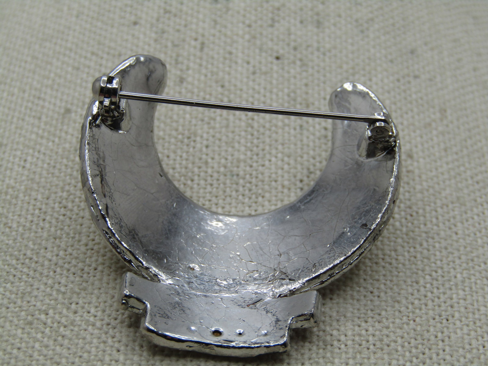 Vintage Shriner’s Fez Crescent Rhinestone Brooch. 1960's-1970's - 4