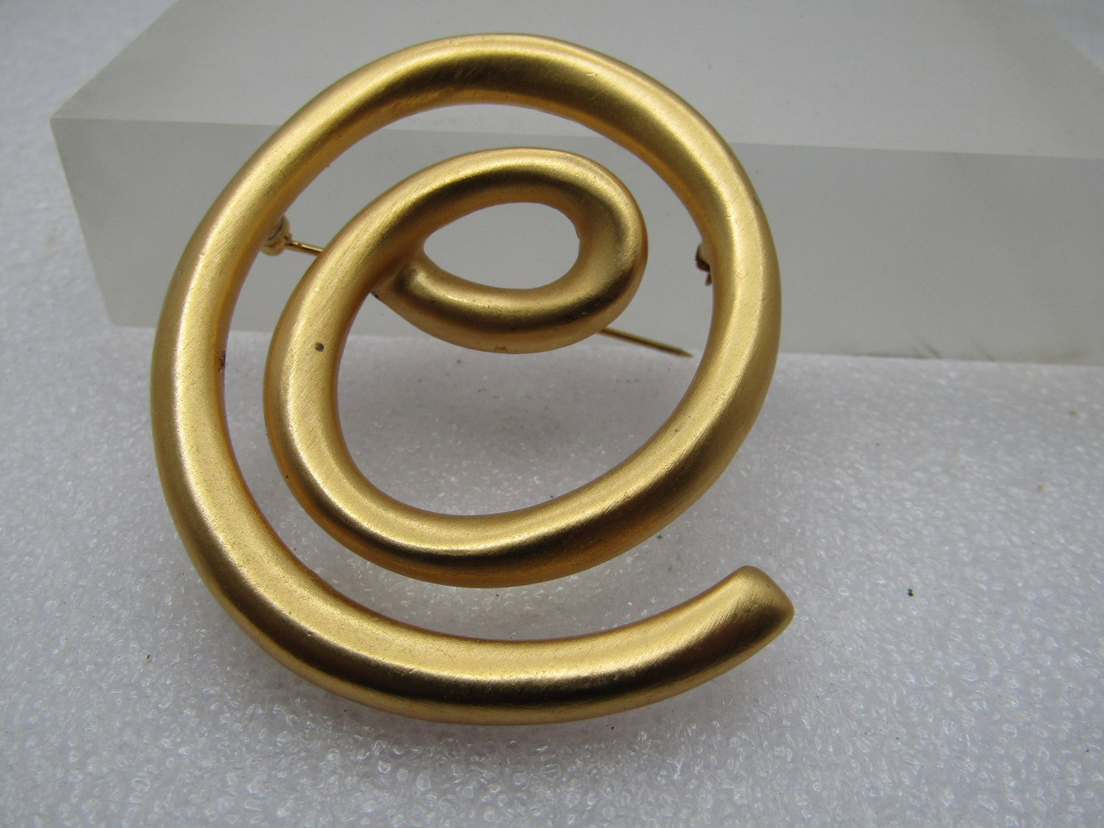 Vintage Gold Tone Spiral Brooch, 1980's. 2-1/3" - 2