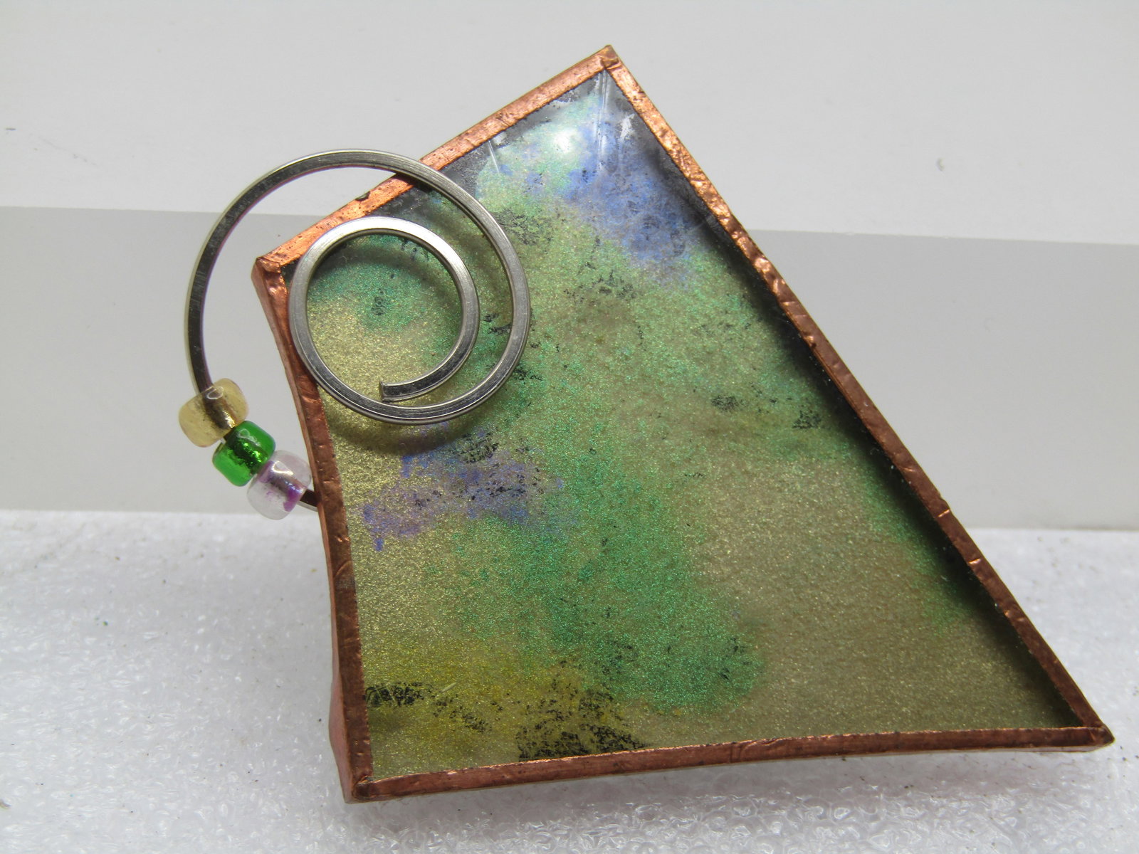 Vintage Copper Four Sided Framed Abstract Brooch, 1990's: Vintage Copper Framed Four Sided Abstract Brooch, 1990's . This is an angled and pointed shape with the longest side being appx. 2" and the next longest 1.75" and then oe side 1.25" and the last is 1"