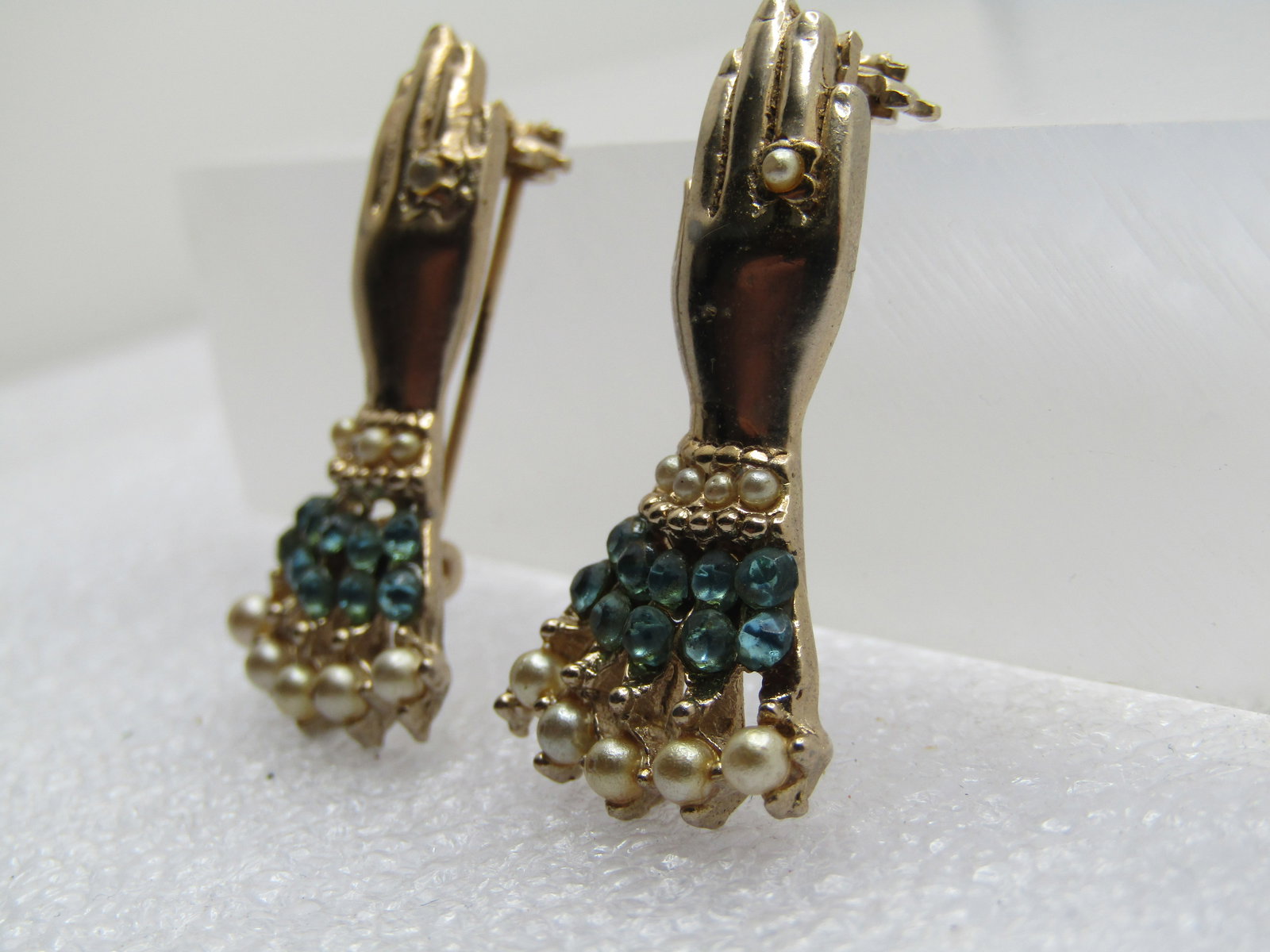 Vintage Pair Lady's Hand Brooches, Rhinestones & Faux Pearls, 1940's-1960's - 2
