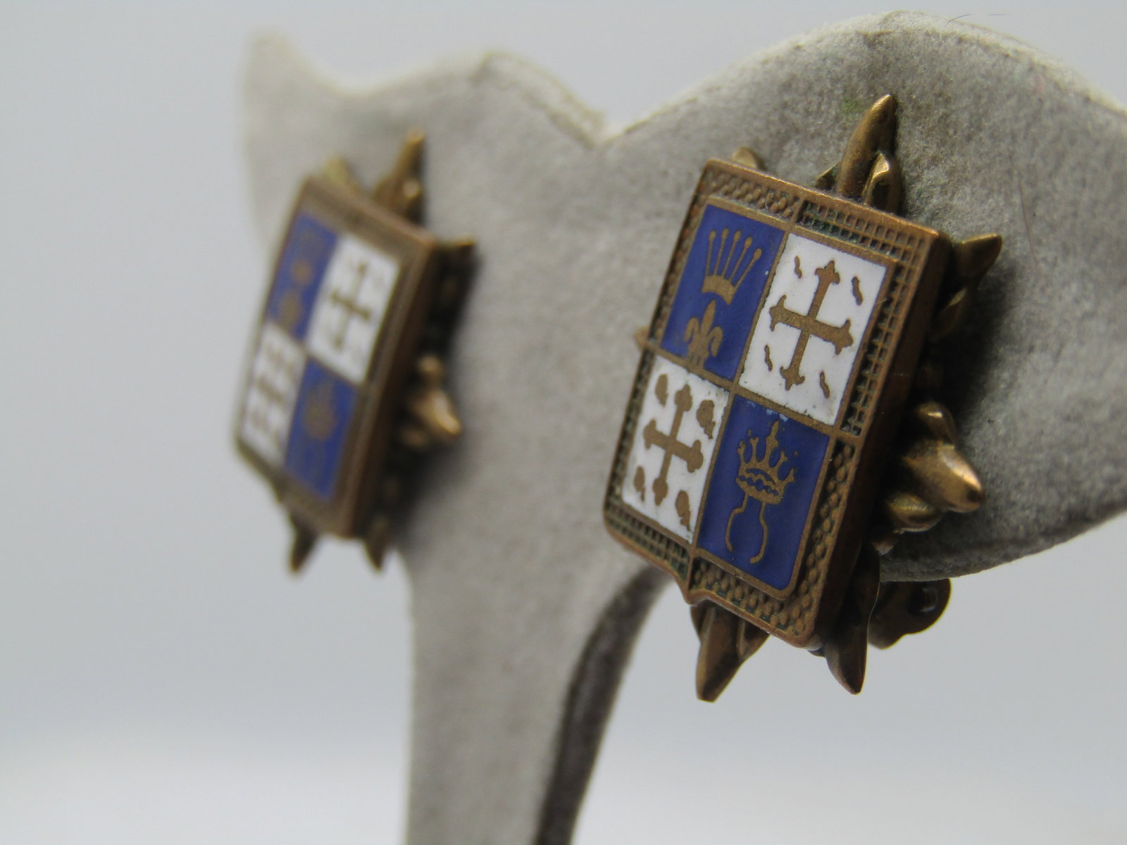 Vintage Enameled Coat-of-Arms Earrings, Clip, 1940's-1950's - 2