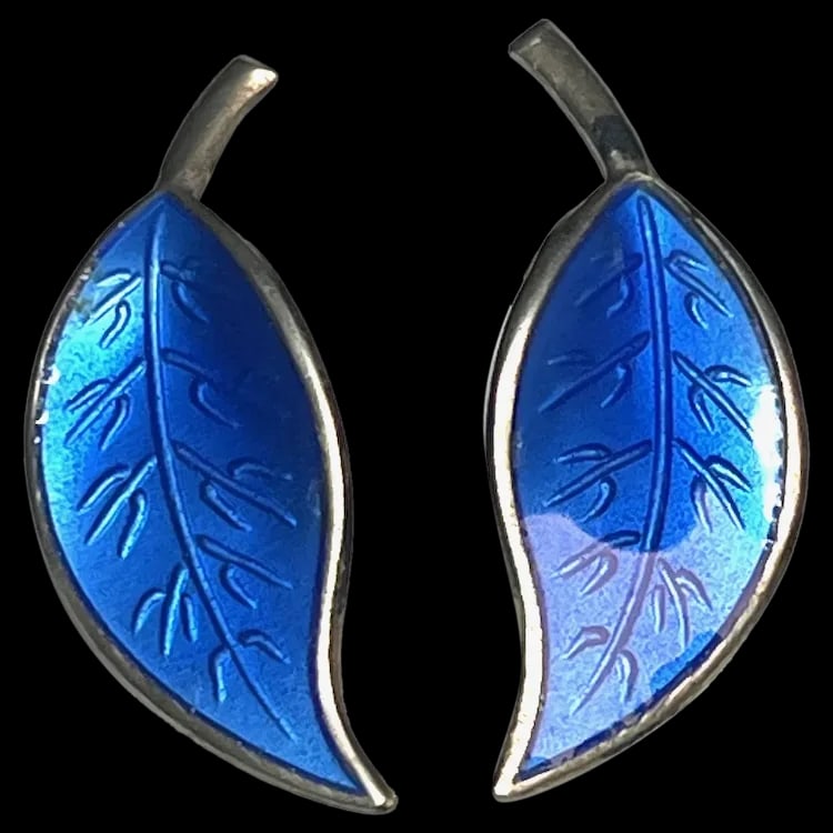 Vintage Sterling Silver David Anderson Norway Sterling Silver Enamel Blue Leaf Clip Earrings (1 of 6)