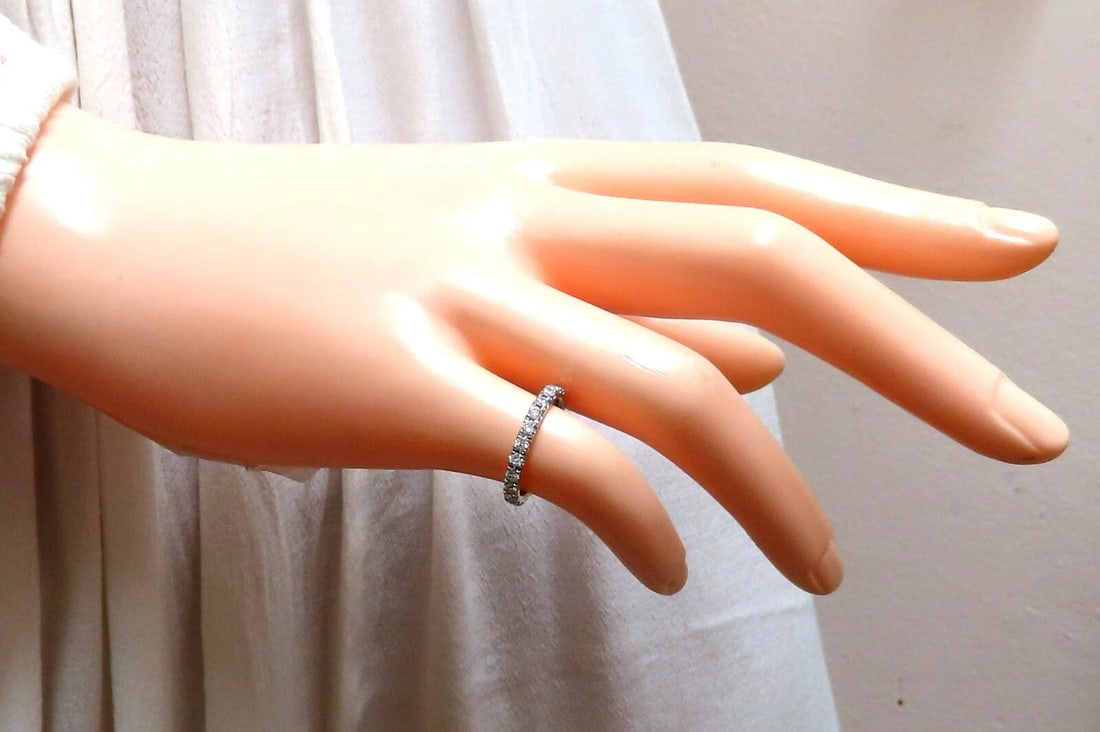 .92ct Natural Round Diamonds Eternity Ring Sharing Prong 14kt** - 6