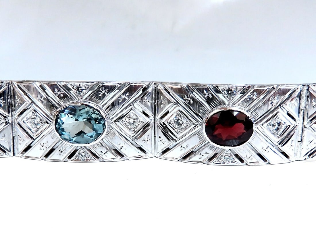 24.30ct Natural Gem Line Vintage Graver Etch Cuff Bracelet 18kt** - 3