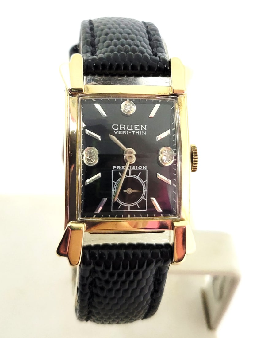 Vintage 14k Yellow GRUEN PRECISION Men's Winding Watch Cal.430 c.1940s* EXLNT: Vintage 14k Yellow GRUEN Veri-Thin Precision Mens Winding Watch Cal.430 c.1940s EXLNT* FANCY LOGS! RARE! This Men's Gruen watch is Swiss-made but assembled in the USA. Great present for yourself or so