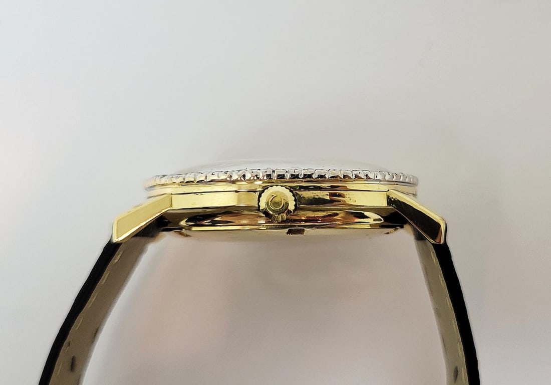 Vintage 18k OMEGA CONSTELLATION Automatic Watch Cal 561 with Diamonds* EXLNT - 5