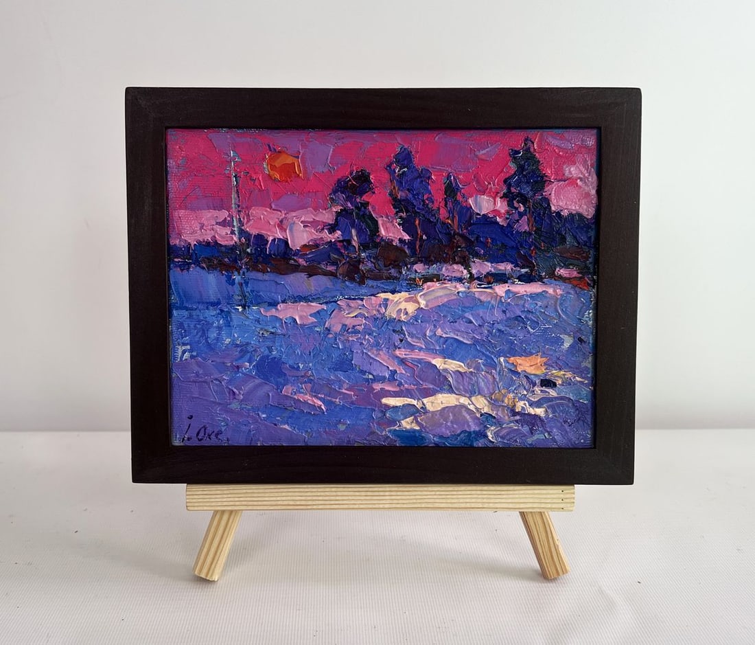 Oil painting Frosty winter evening Oksana Kalenyuk: Title: Oil painting Frosty winter evening Oksana Kalenyuk Description: NoAAA4466The painting "Frosty Winter Evening" captures the ethereal beauty of a winter landscape under a mesmerizing, otherworldl